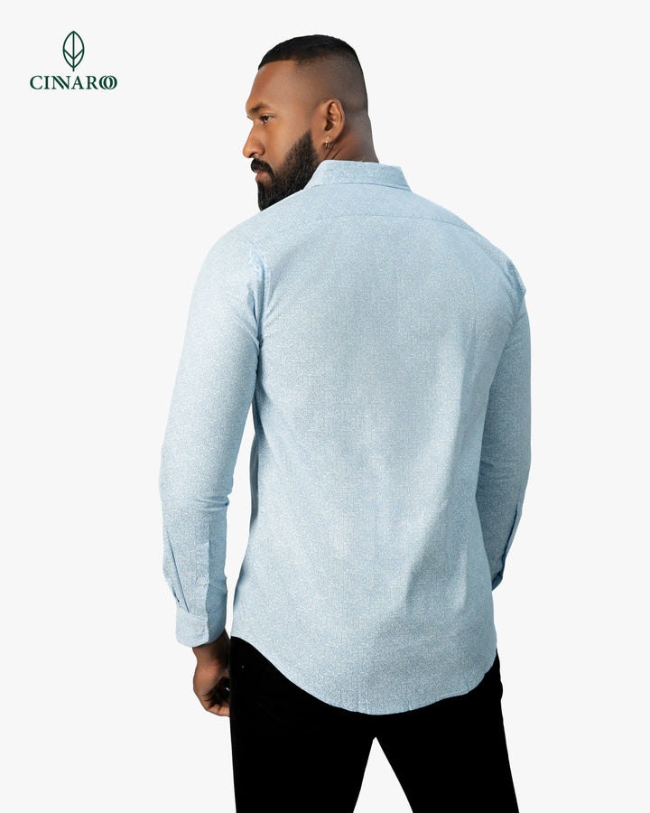 Women’s long sleeve shirt, back view