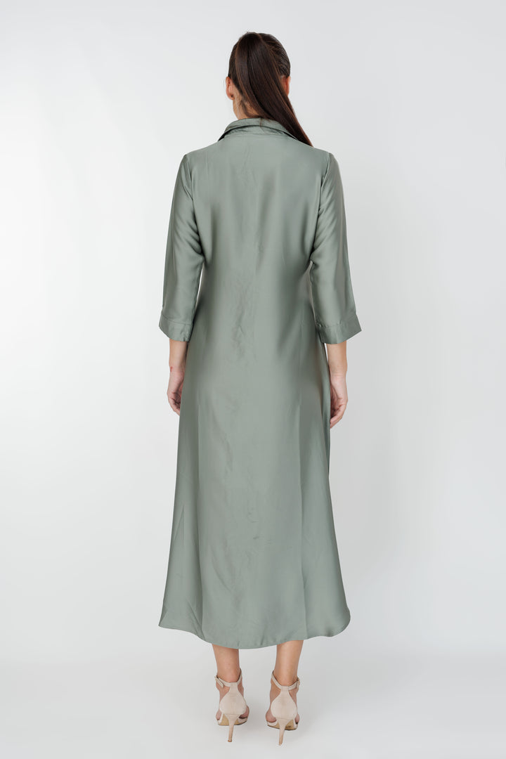 Women’s elegant two-tone printed shirt dress, back view