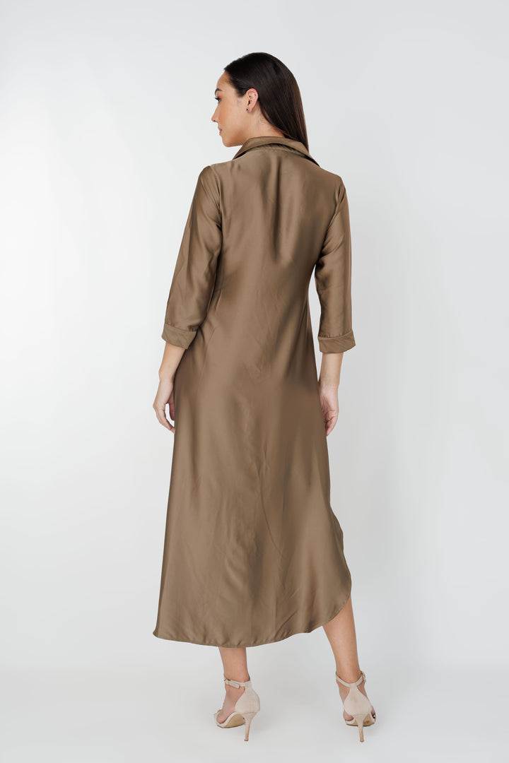 Women’s elegant two-tone printed shirt dress, back view