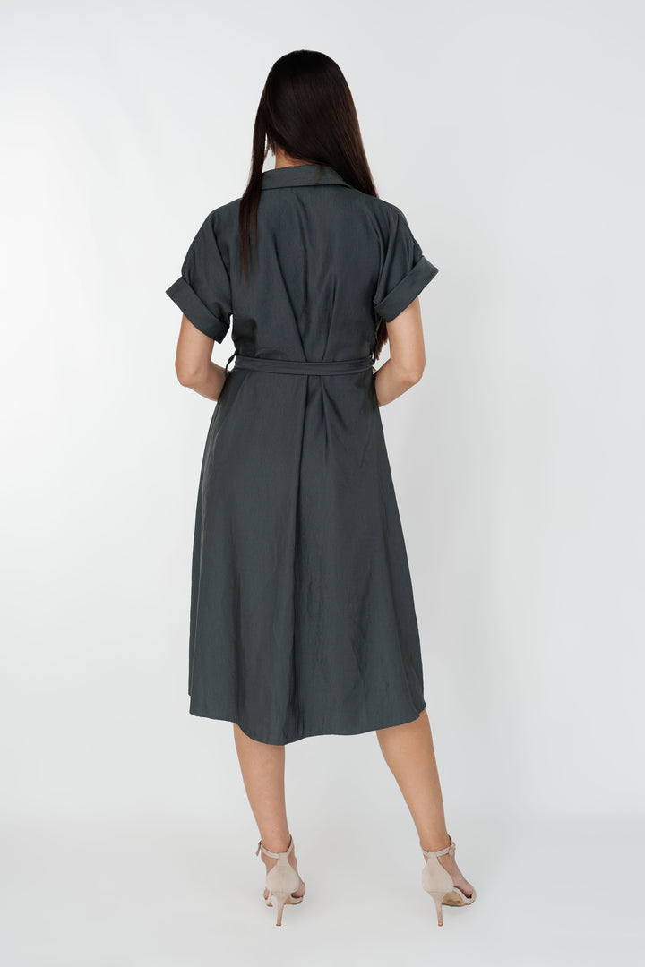 Women’s belted midi dress, back view