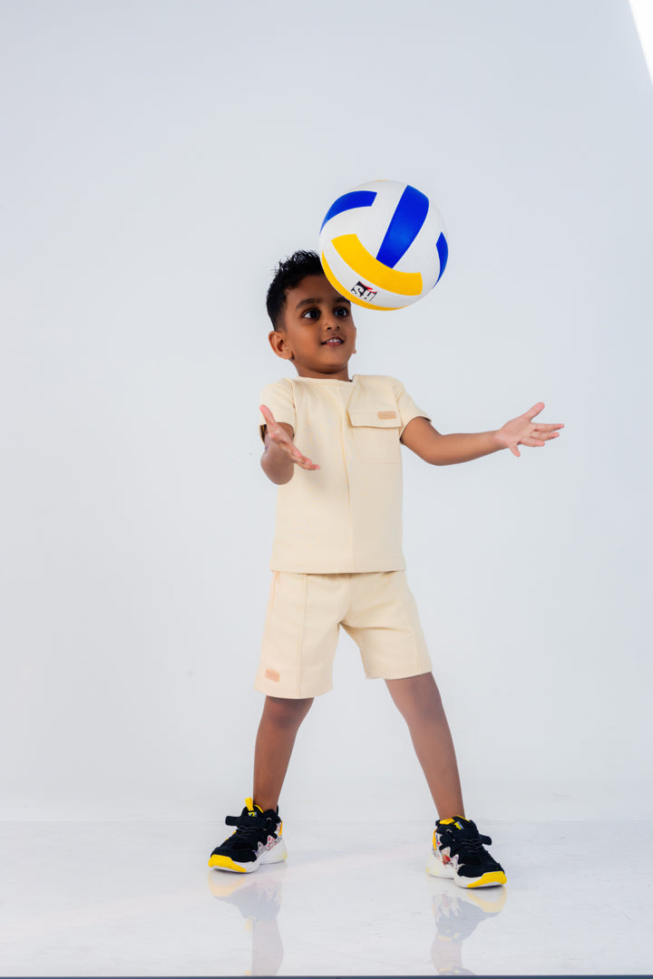 Kids junior vibe shorts set, front view